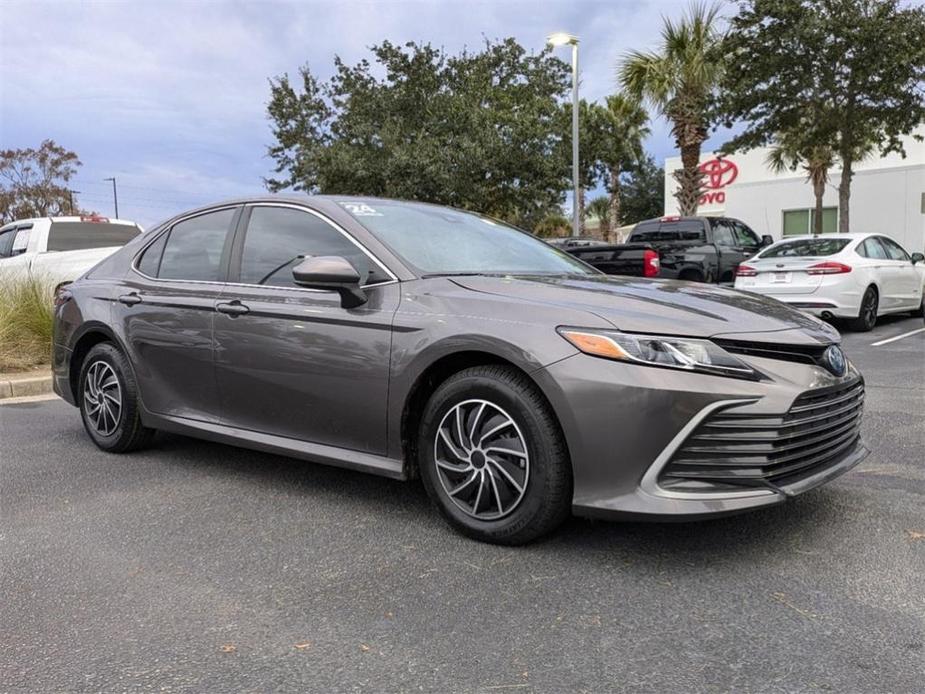 used 2024 Toyota Camry Hybrid car, priced at $28,331