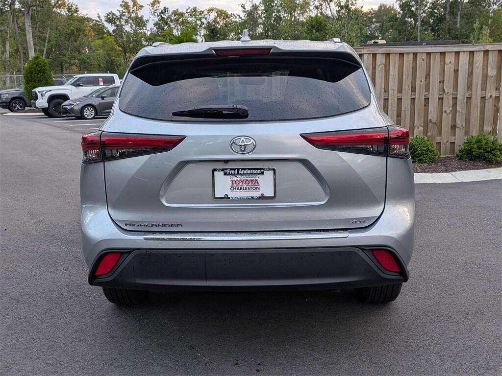 used 2023 Toyota Highlander car, priced at $36,531