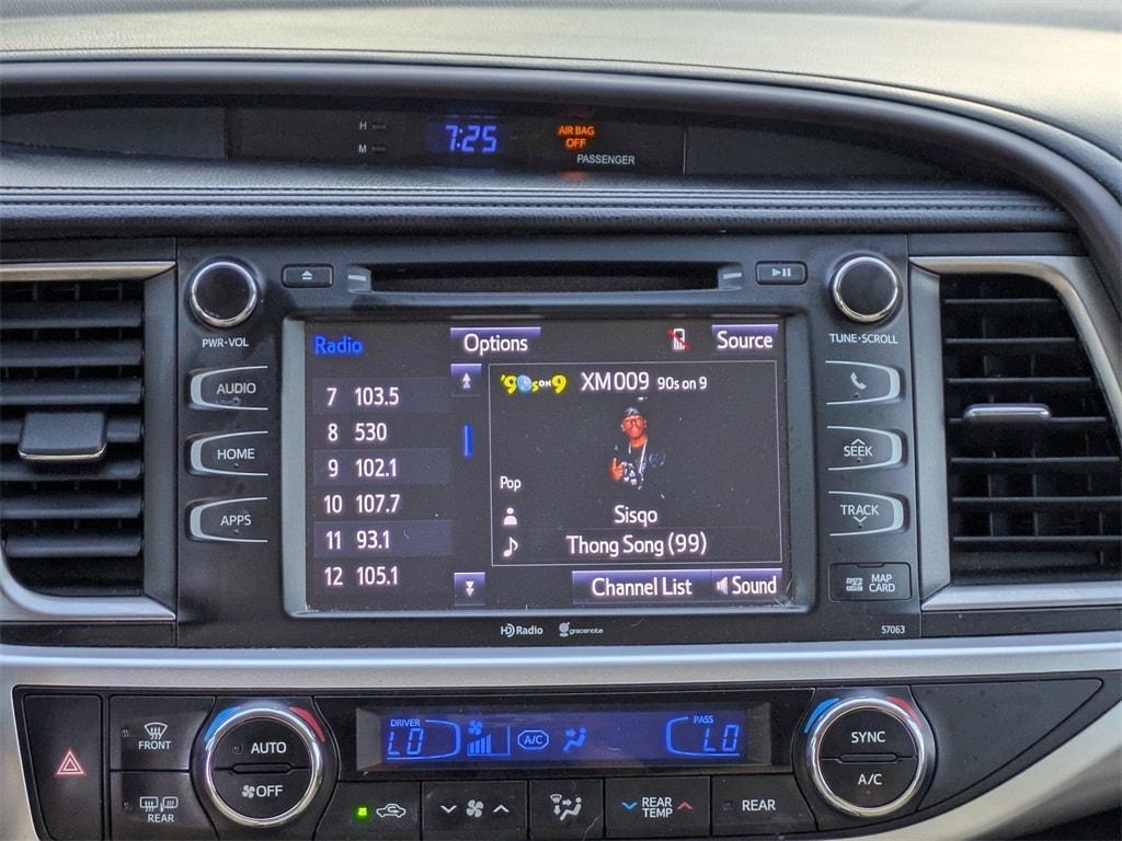 used 2015 Toyota Highlander car, priced at $15,831