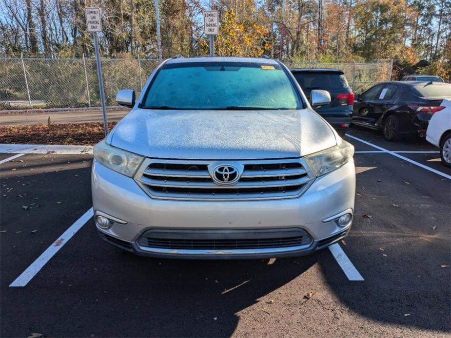 used 2012 Toyota Highlander car, priced at $15,131