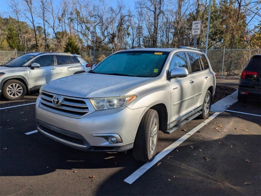 used 2012 Toyota Highlander car, priced at $15,131