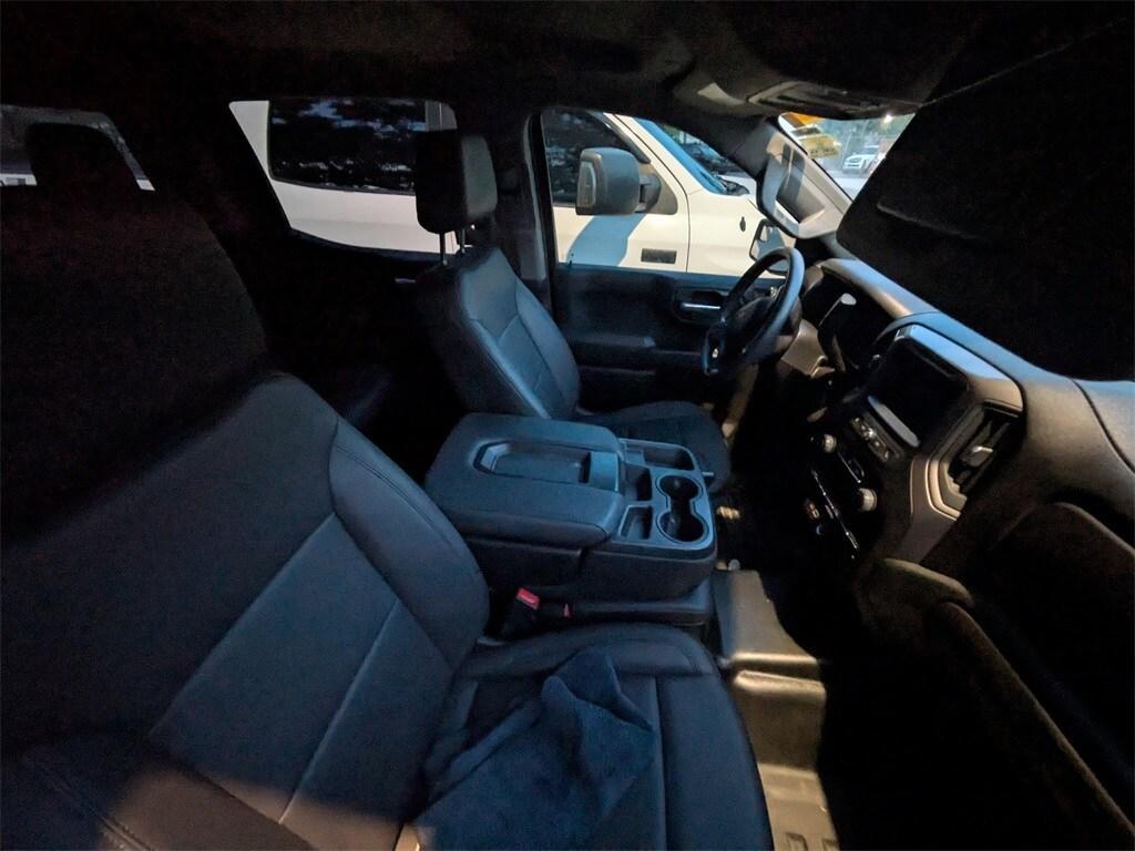 used 2024 Chevrolet Silverado 1500 car, priced at $33,031