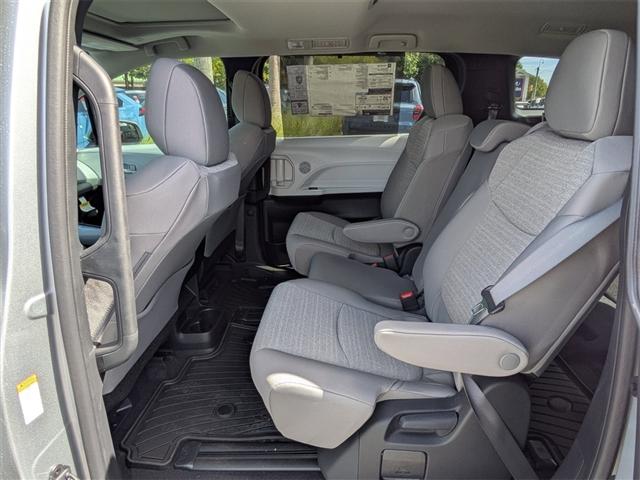 new 2025 Toyota Sienna car