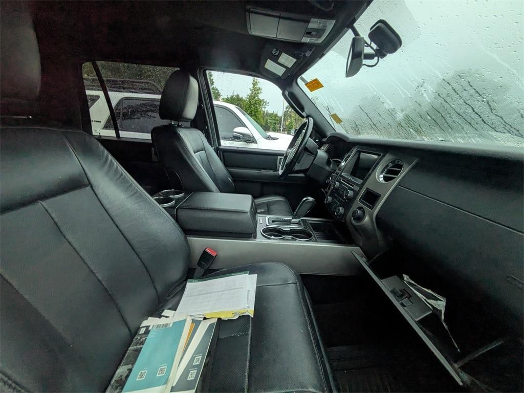 used 2017 Ford Expedition car, priced at $20,231
