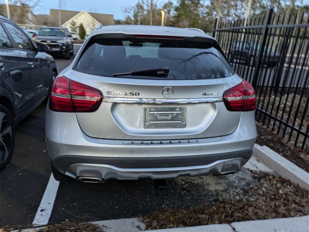 used 2019 Mercedes-Benz GLA 250 car, priced at $23,131