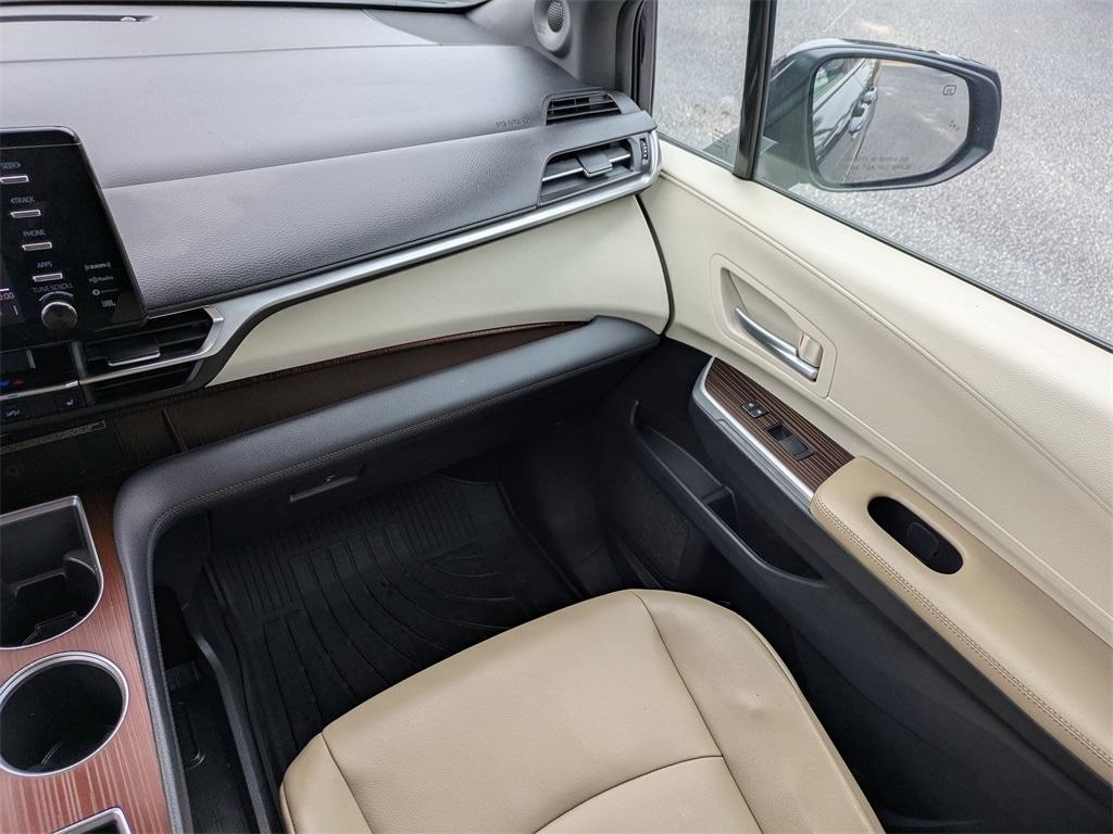 used 2021 Toyota Sienna car, priced at $32,531
