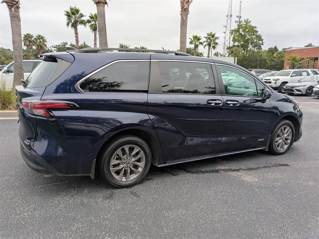 used 2021 Toyota Sienna car, priced at $32,531