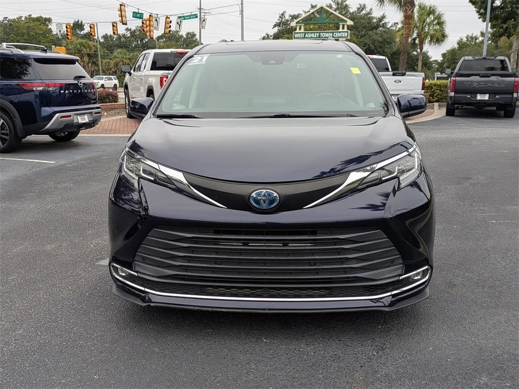 used 2021 Toyota Sienna car, priced at $32,531