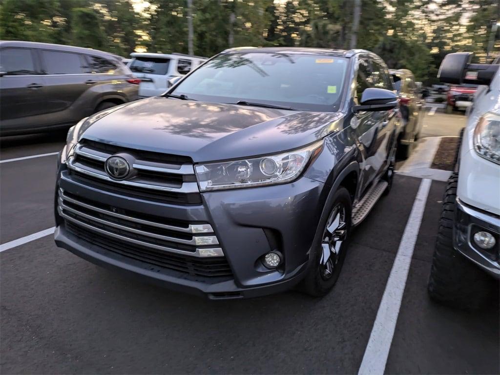 used 2018 Toyota Highlander car, priced at $24,531
