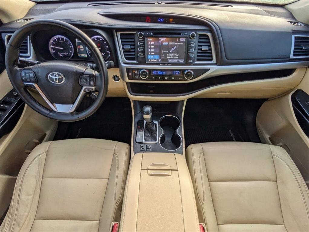 used 2017 Toyota Highlander car, priced at $17,231