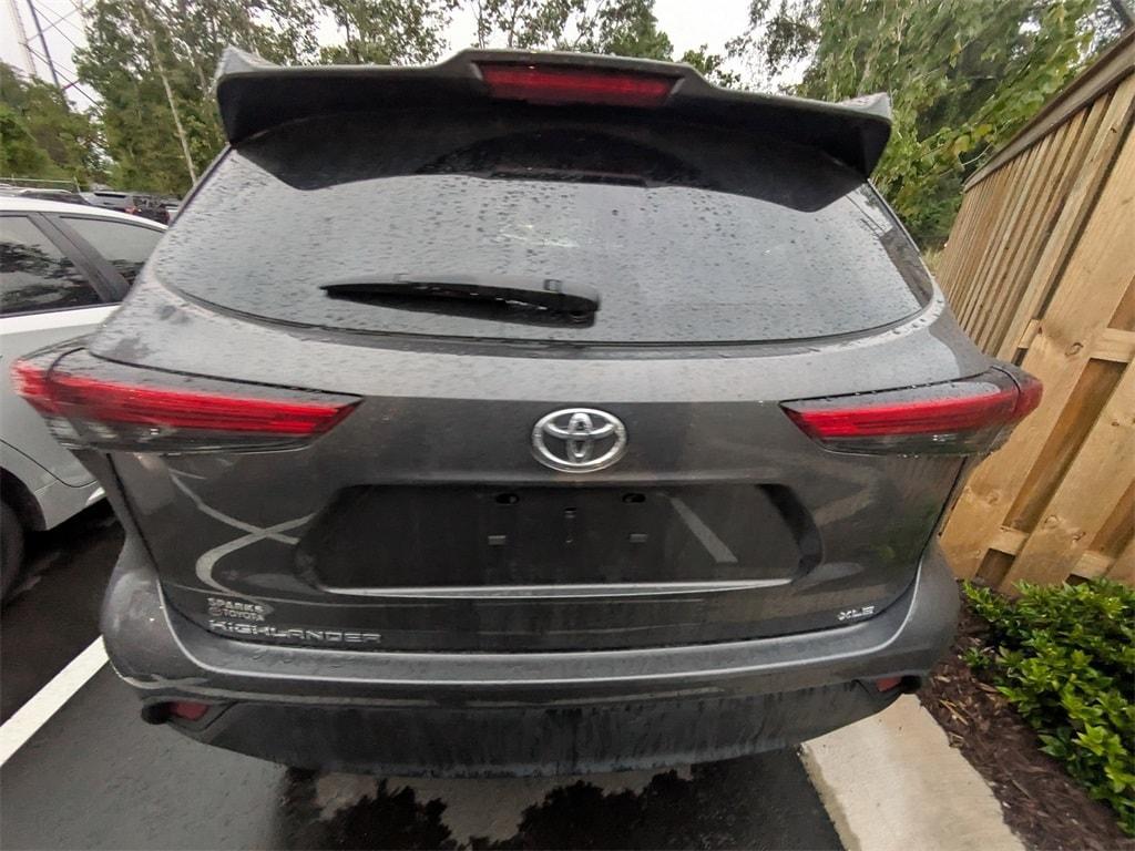 used 2023 Toyota Highlander car, priced at $39,431