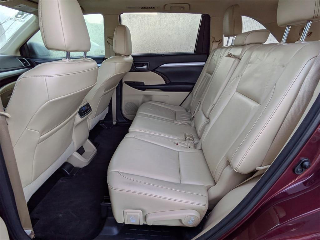 used 2016 Toyota Highlander car, priced at $21,531