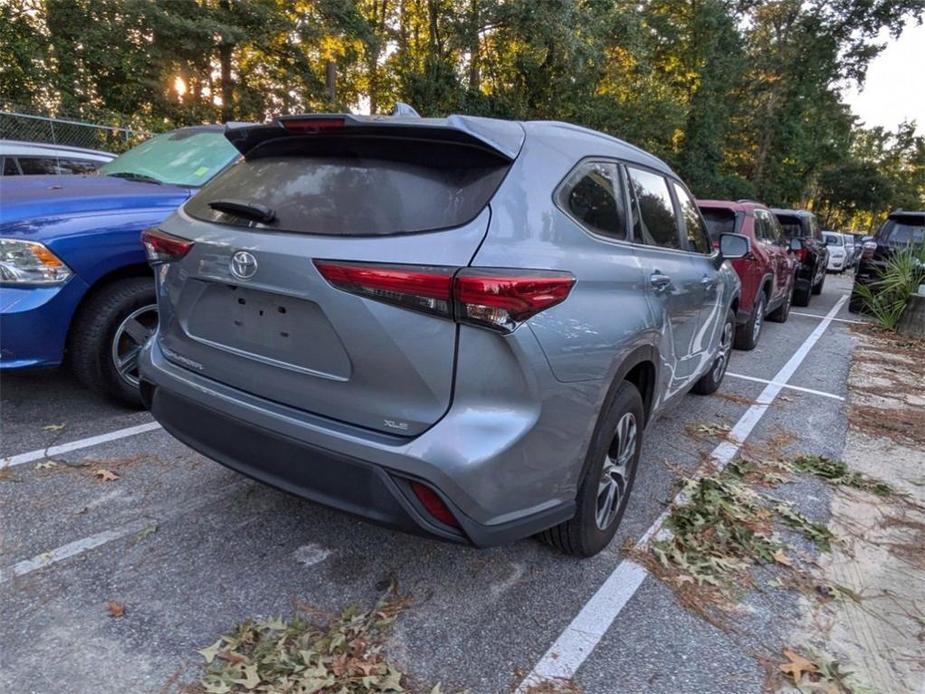 used 2023 Toyota Highlander car, priced at $40,331