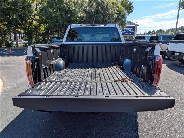 new 2025 Toyota Tundra Hybrid car