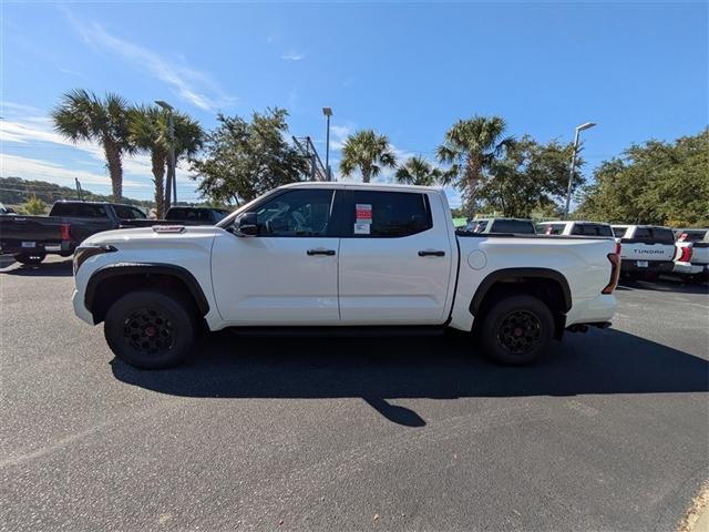 new 2025 Toyota Tundra Hybrid car