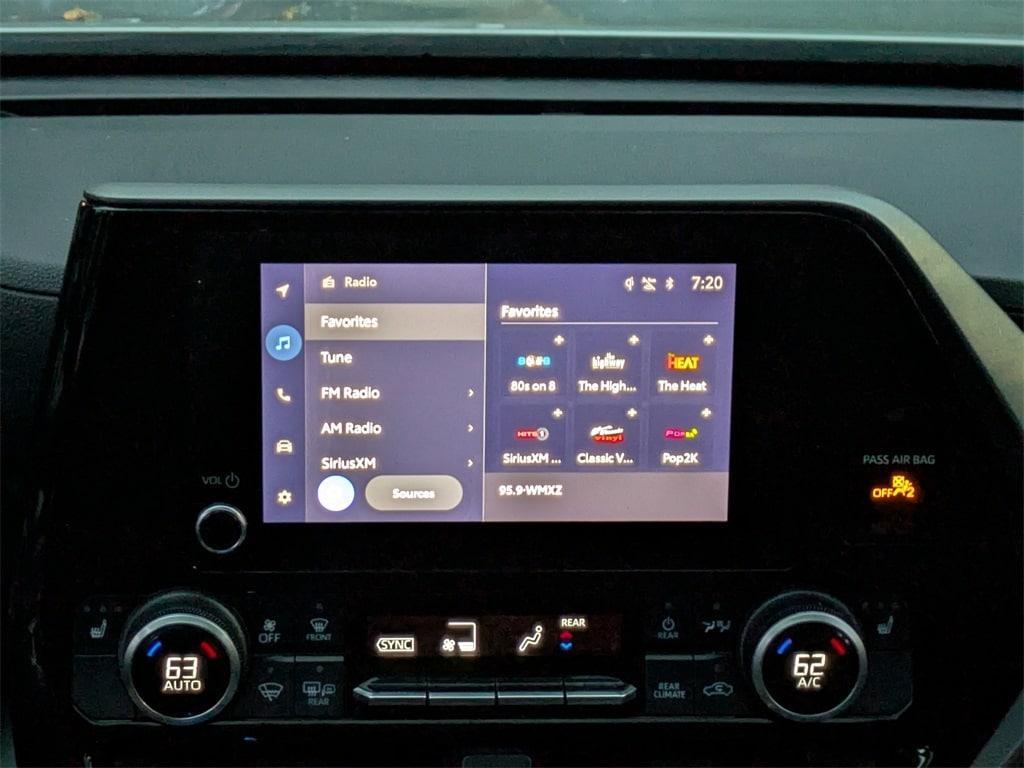used 2023 Toyota Highlander car, priced at $36,831