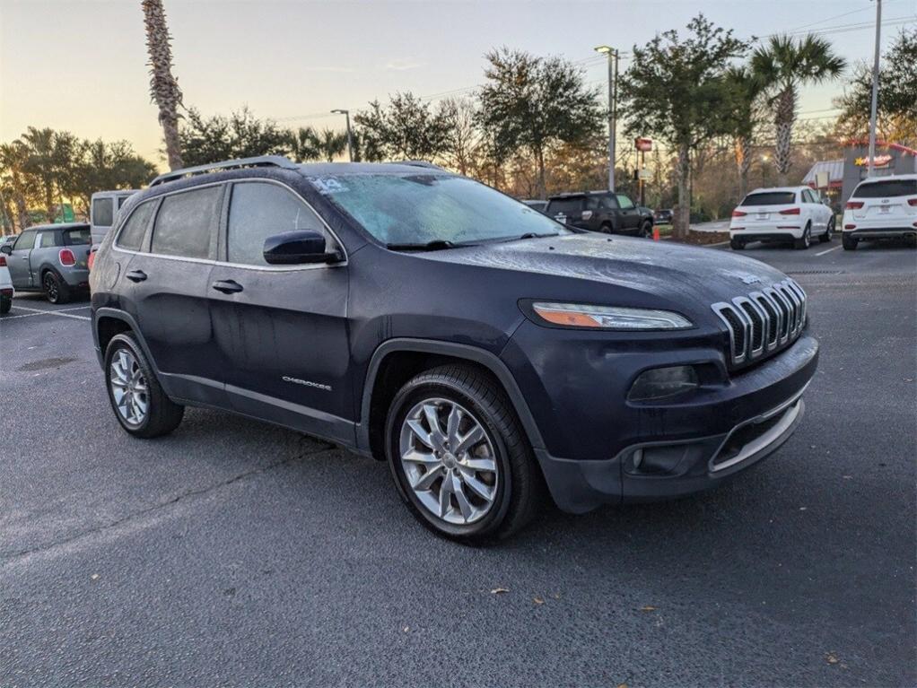 used 2014 Jeep Cherokee car, priced at $12,531