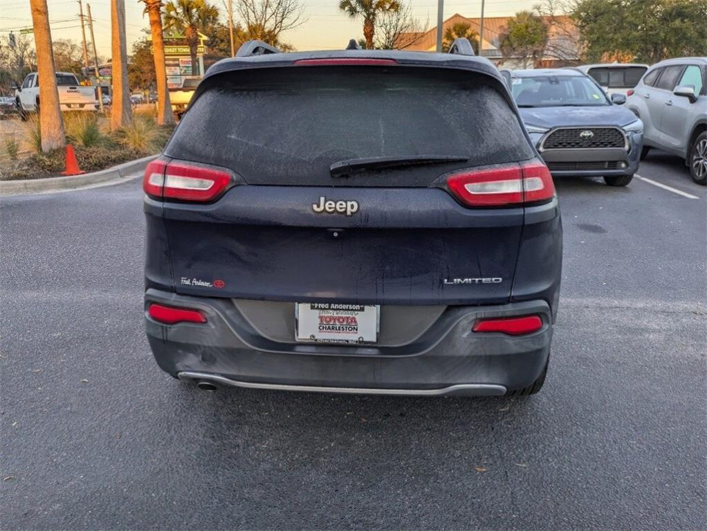 used 2014 Jeep Cherokee car, priced at $12,531