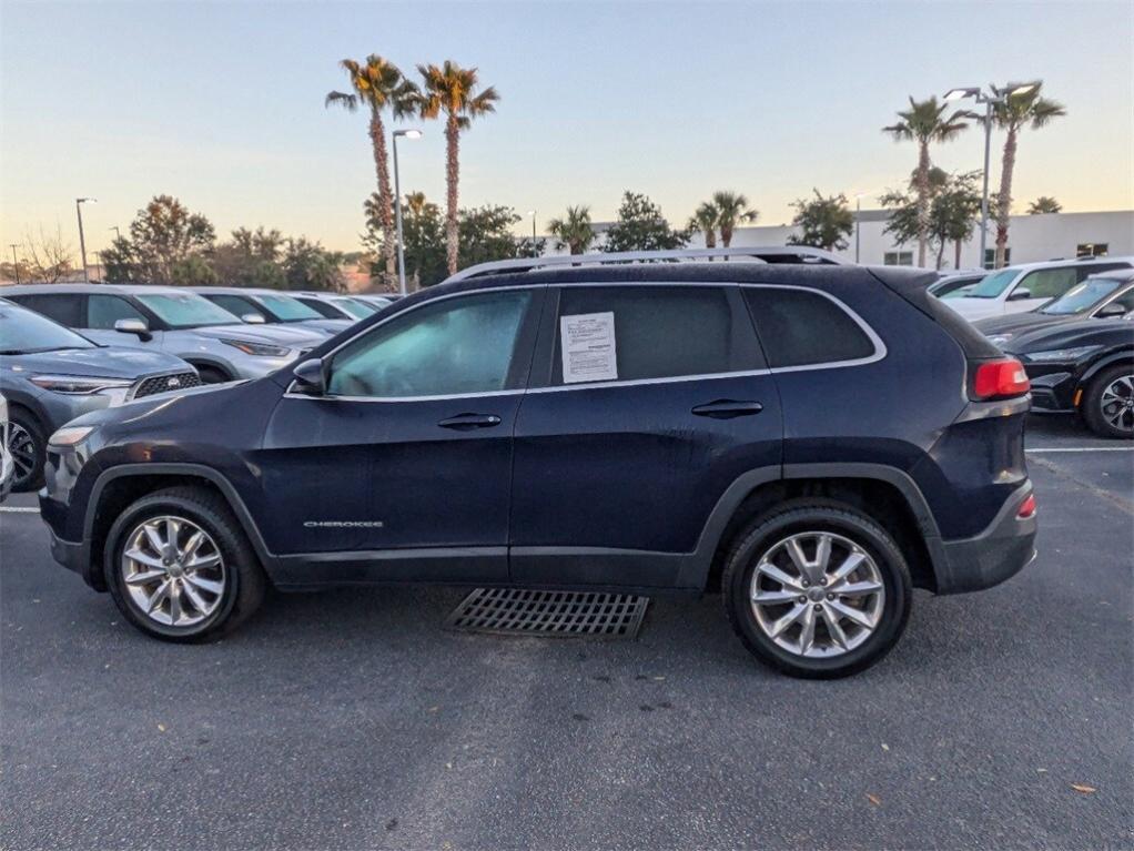 used 2014 Jeep Cherokee car, priced at $12,531