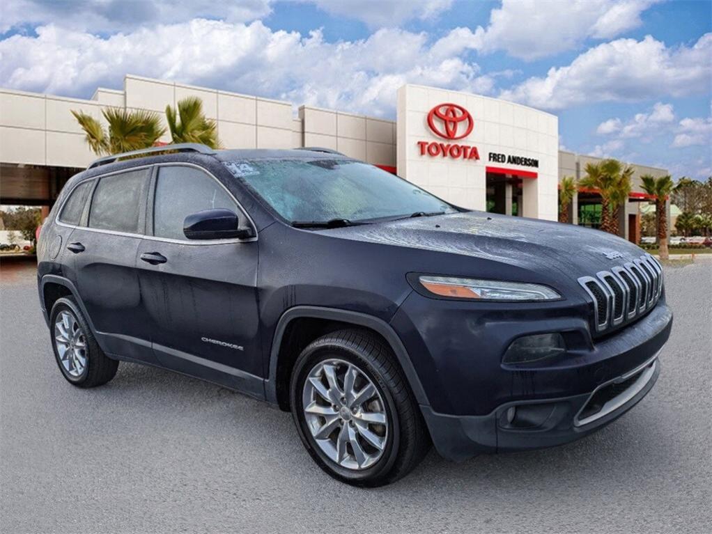 used 2014 Jeep Cherokee car, priced at $12,531