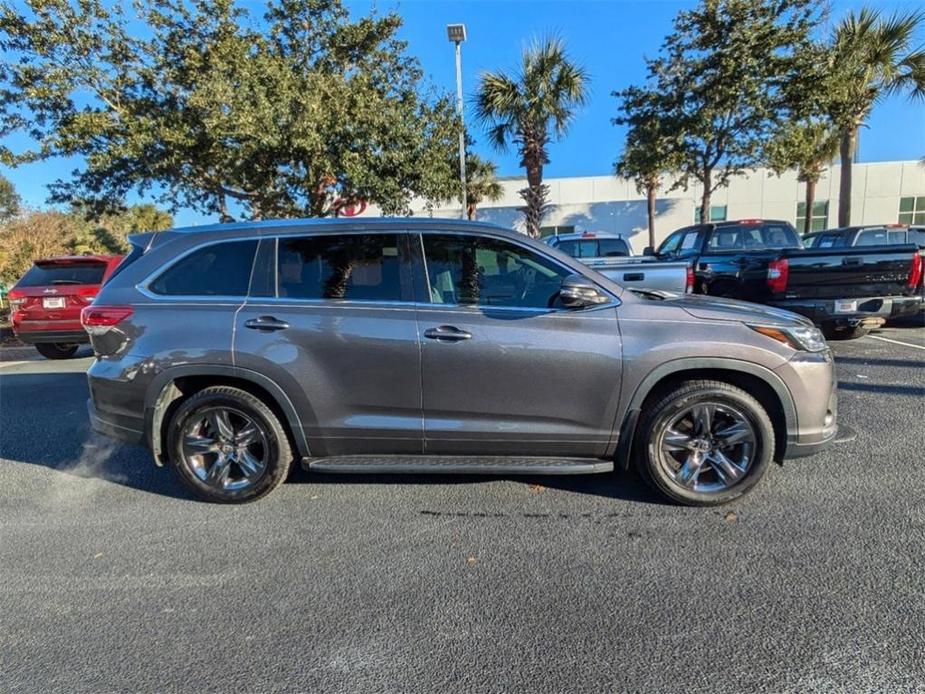 used 2018 Toyota Highlander car, priced at $26,031