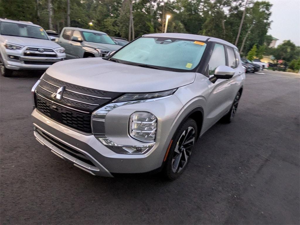 used 2022 Mitsubishi Outlander car, priced at $20,331
