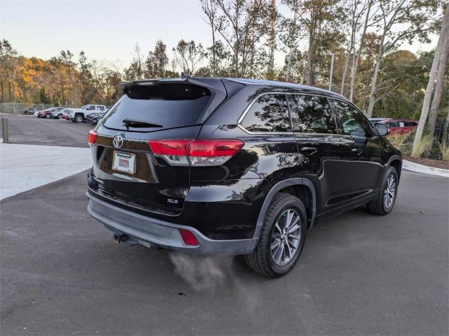 used 2017 Toyota Highlander car, priced at $18,831