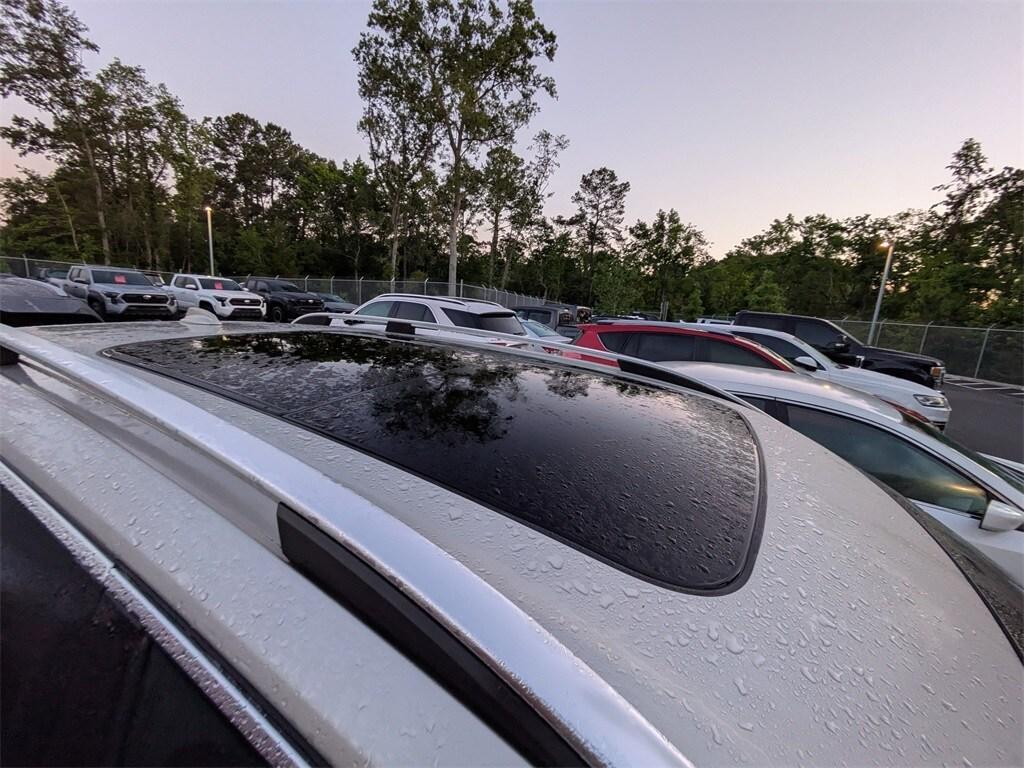 used 2017 Volvo XC90 car, priced at $14,331