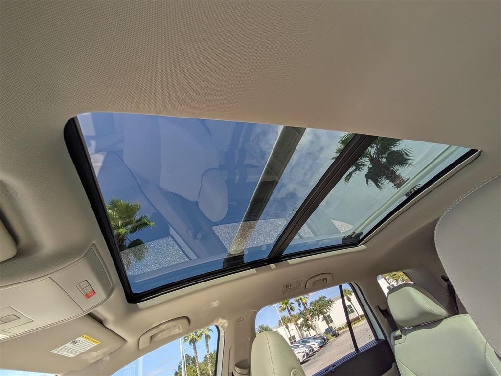 used 2022 Volkswagen Atlas car, priced at $24,531