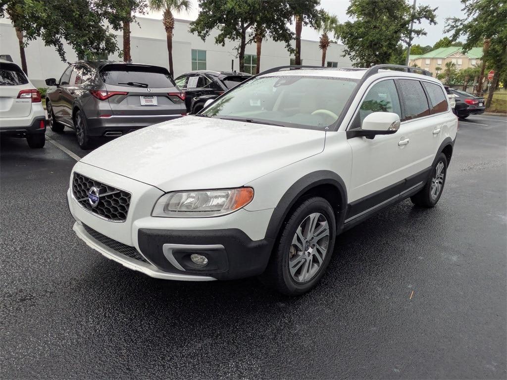 used 2014 Volvo XC70 car, priced at $11,731