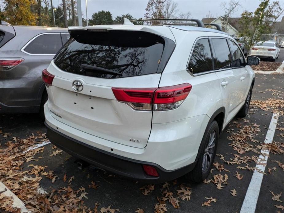 used 2019 Toyota Highlander car, priced at $27,031