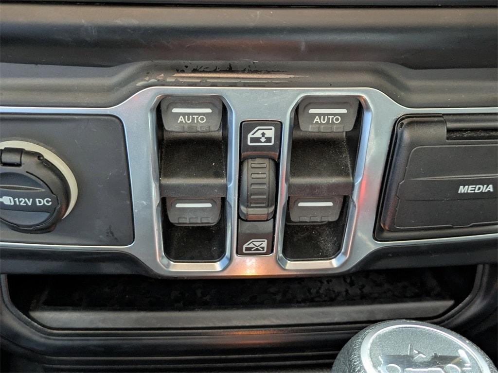 used 2019 Jeep Wrangler Unlimited car, priced at $21,331