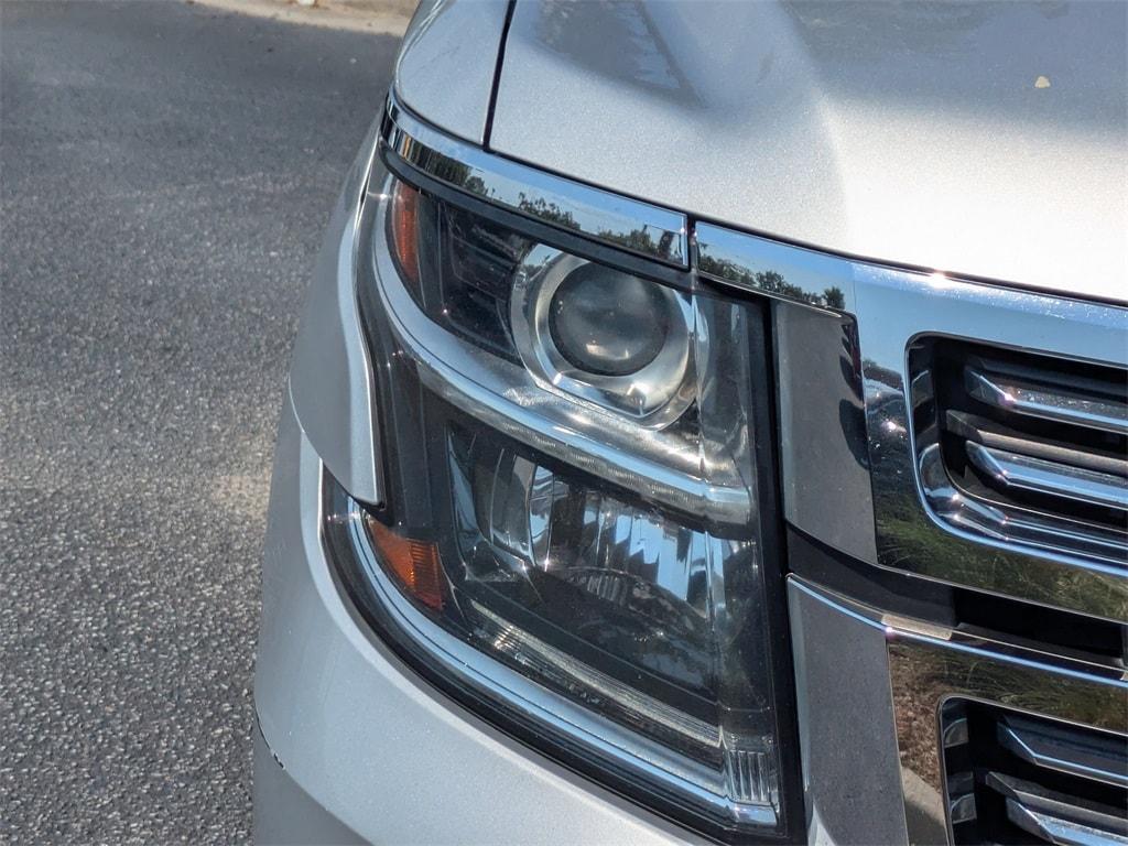 used 2018 Chevrolet Suburban car, priced at $22,131