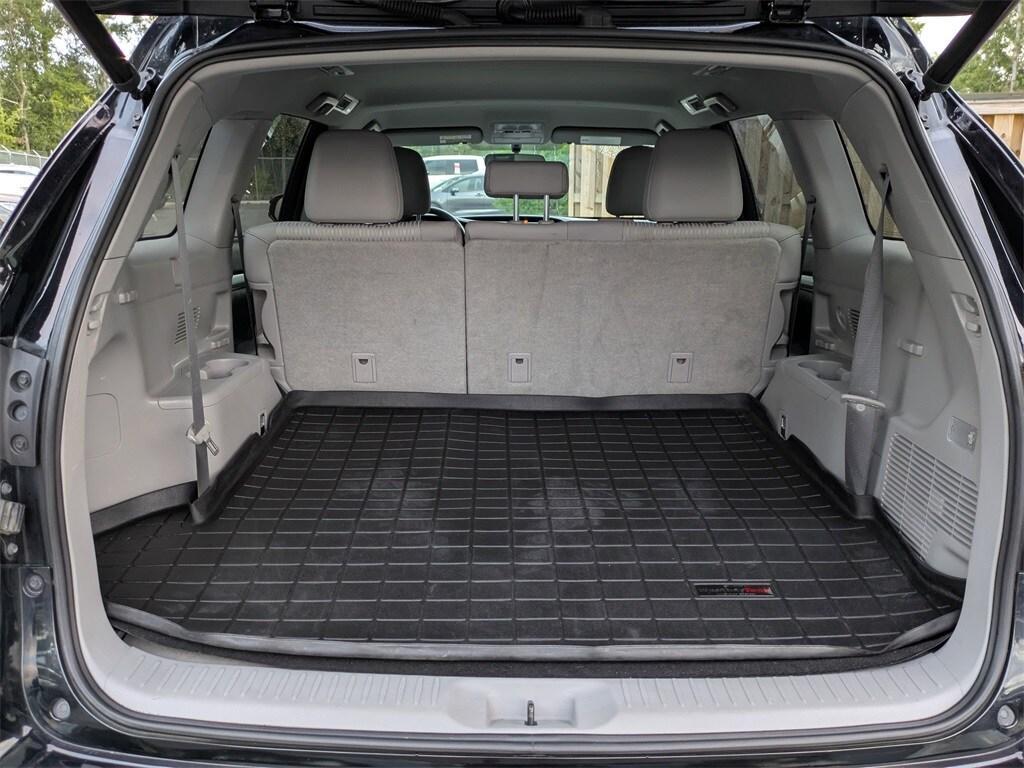 used 2016 Toyota Highlander car, priced at $16,531