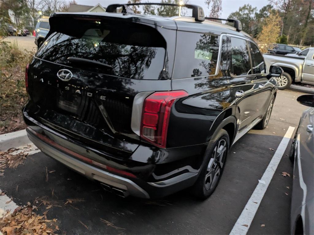 used 2024 Hyundai Palisade car, priced at $38,991