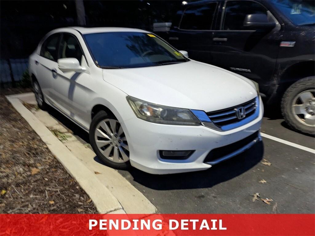 used 2015 Honda Accord car, priced at $13,331