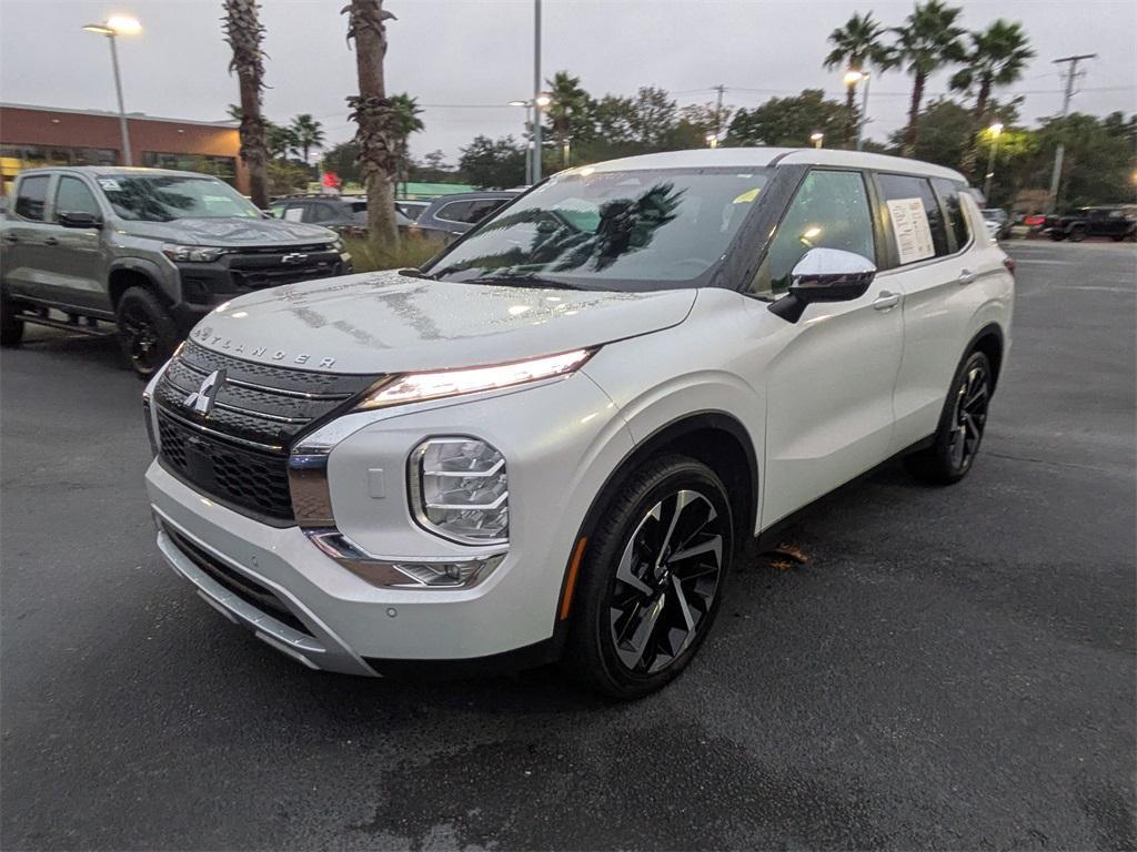 used 2022 Mitsubishi Outlander car, priced at $15,691