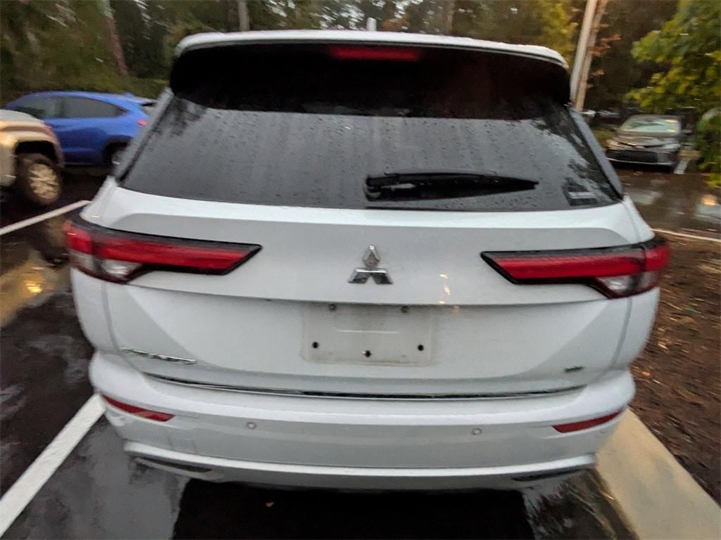used 2022 Mitsubishi Outlander car, priced at $19,431