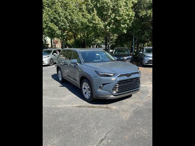 new 2026 Toyota Highlander Hybrid car, priced at $56,715
