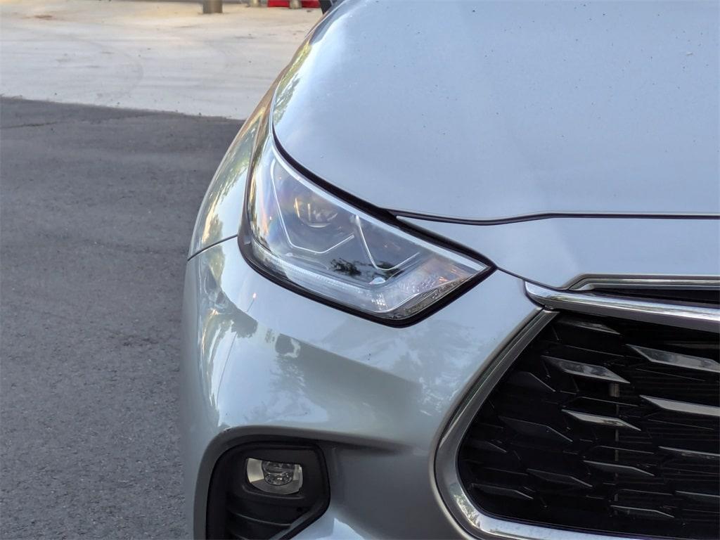 used 2023 Toyota Highlander car, priced at $43,931