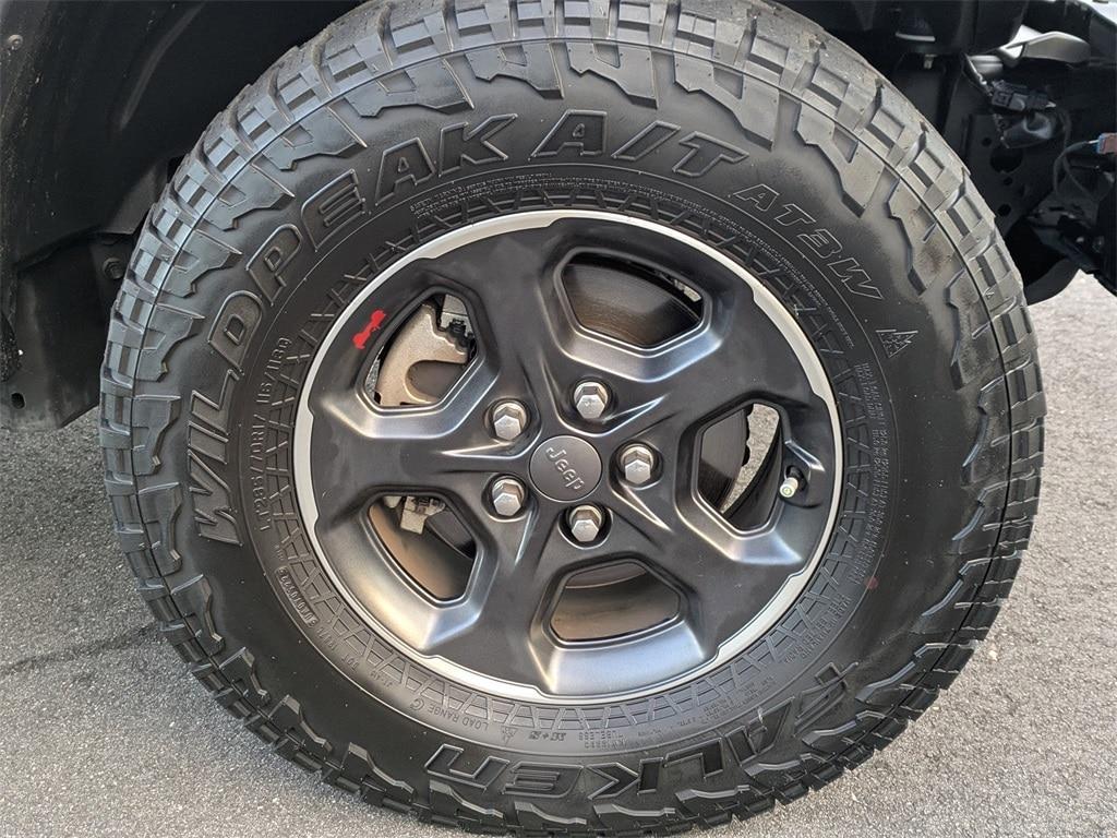 used 2022 Jeep Gladiator car, priced at $37,647