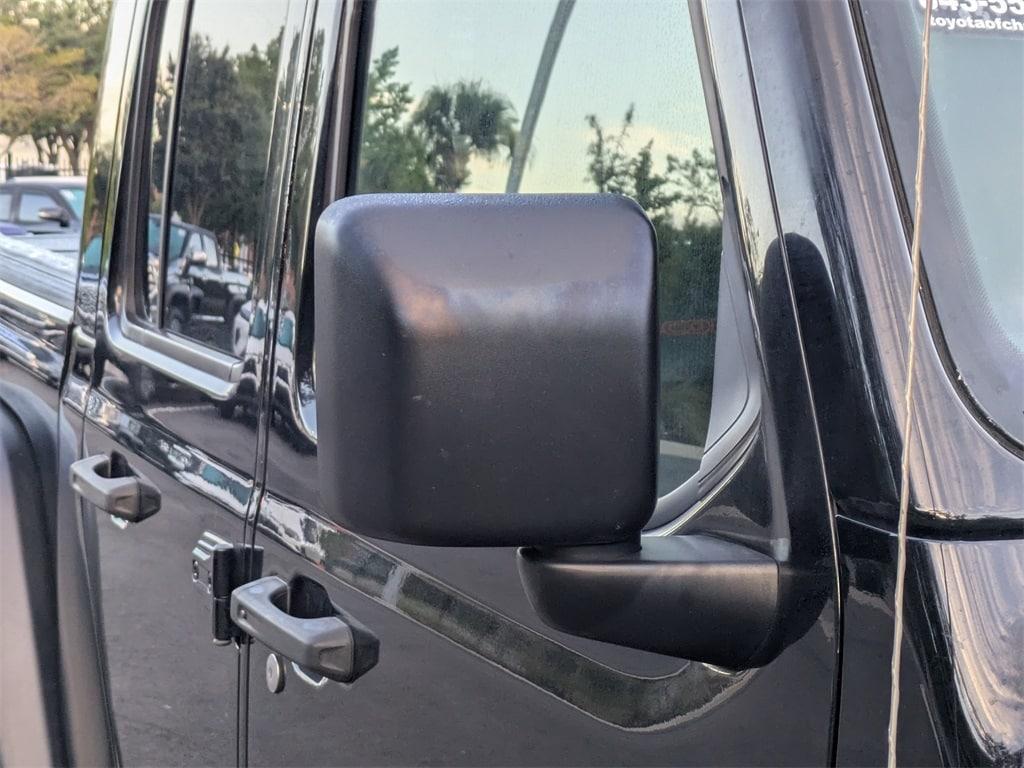 used 2022 Jeep Gladiator car, priced at $37,647