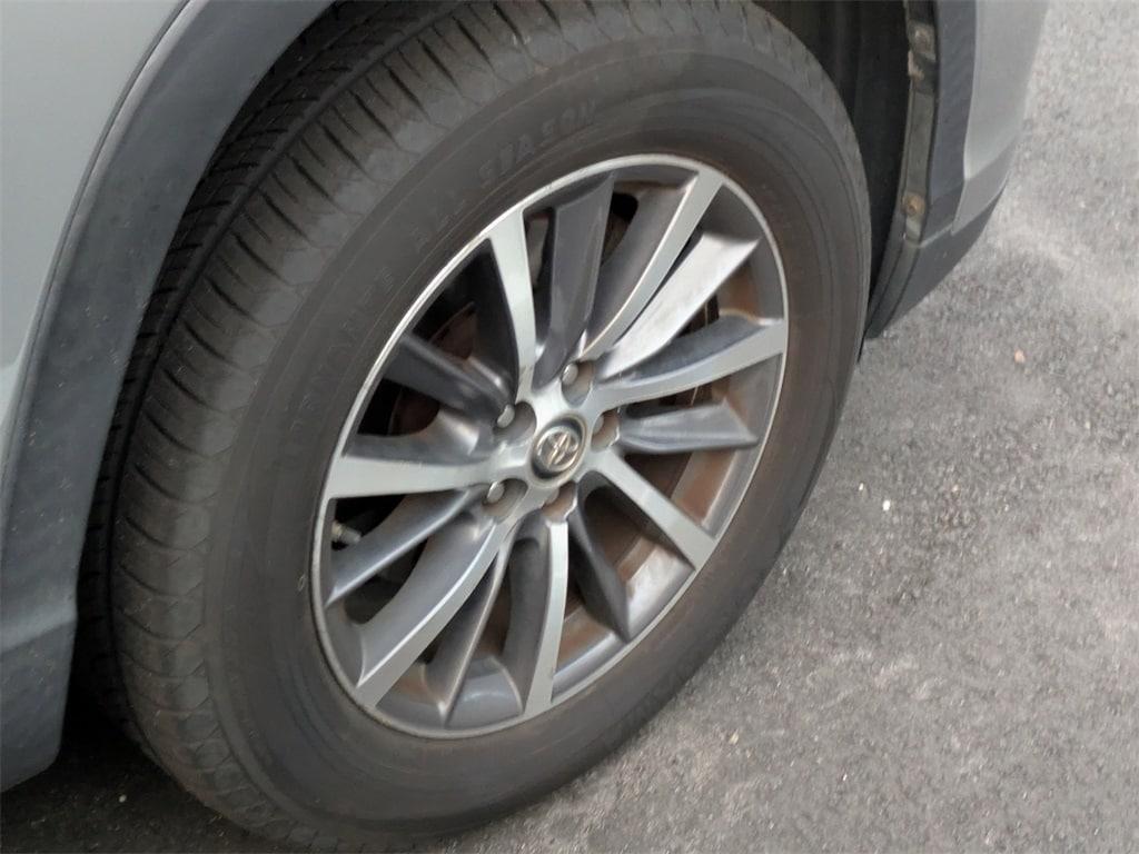 used 2017 Toyota Highlander car, priced at $20,831