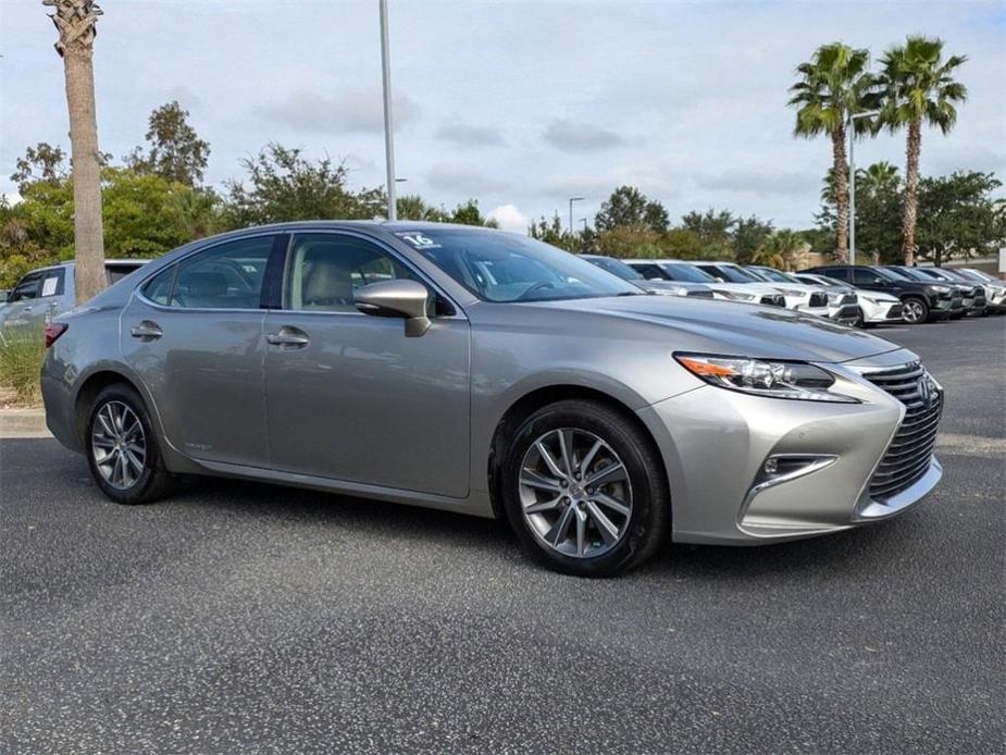 used 2016 Lexus ES 300h car, priced at $19,031