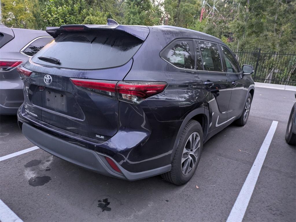 used 2021 Toyota Highlander car, priced at $29,831