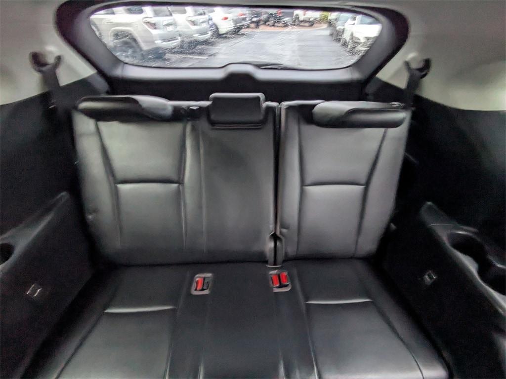 used 2021 Toyota Highlander car, priced at $29,431