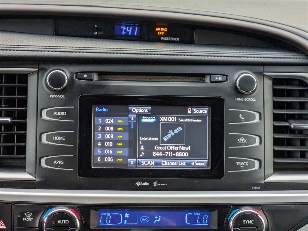used 2015 Toyota Highlander car, priced at $15,331