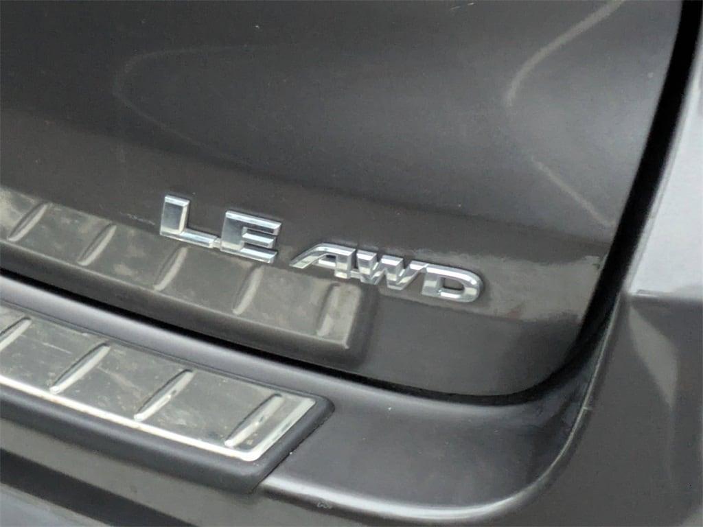 used 2015 Toyota Highlander car, priced at $15,531