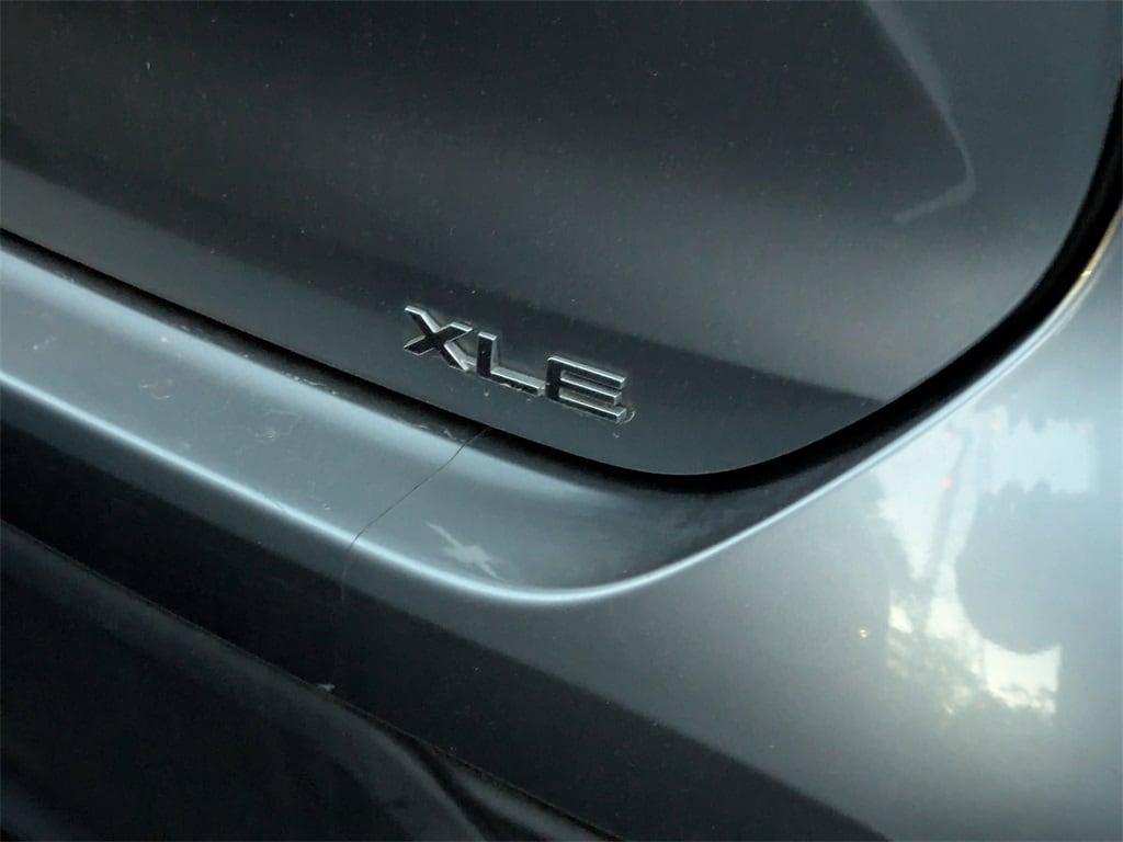 used 2020 Toyota Highlander car, priced at $28,931