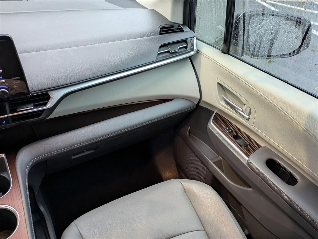 used 2024 Toyota Sienna car, priced at $39,831
